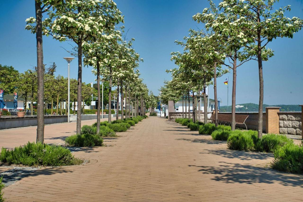 Terrasse, Gratis Nutzung Vom Ahoi Erlebnisbad Und Sauna In Sellin - Meeresblick Fewo 77 Goehren  Eksteriør billede