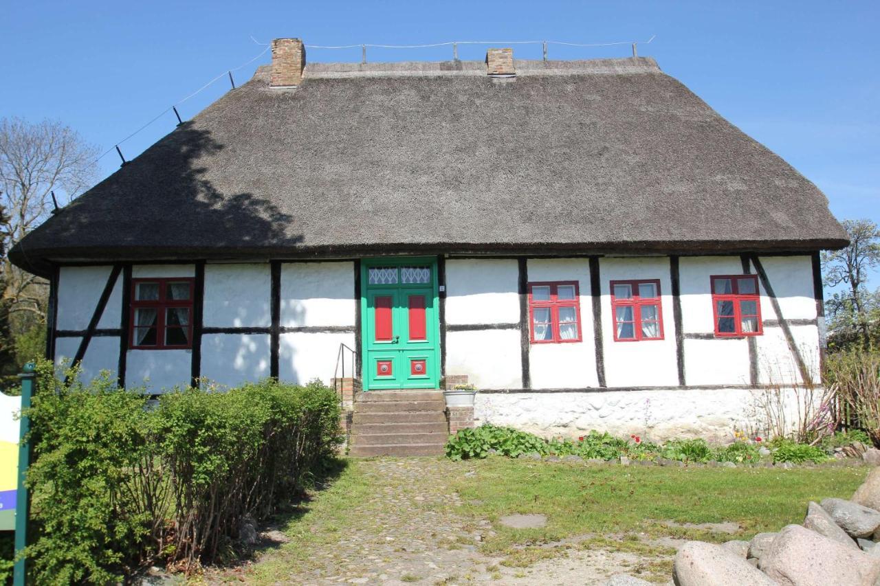 Terrasse, Gratis Nutzung Vom Ahoi Erlebnisbad Und Sauna In Sellin - Meeresblick Fewo 77 Goehren  Eksteriør billede